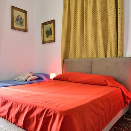 カターニア A Casa Di Laura Bed & Breakfast エクステリア 写真